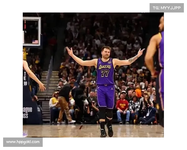 【NBA】公牛状态极佳146-115胜湖人,东契奇下三分雨,怀特大爆发 【NBA】公牛状态极佳146-115胜湖人,东契奇下三分雨,怀特大爆发